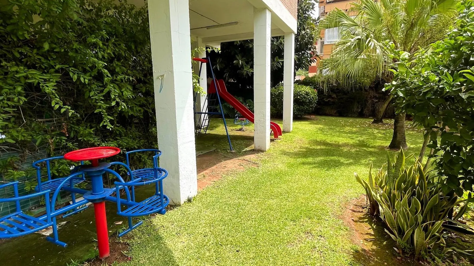 Bright, Central, Close To The Sea, Parking And Wifi Marbella España