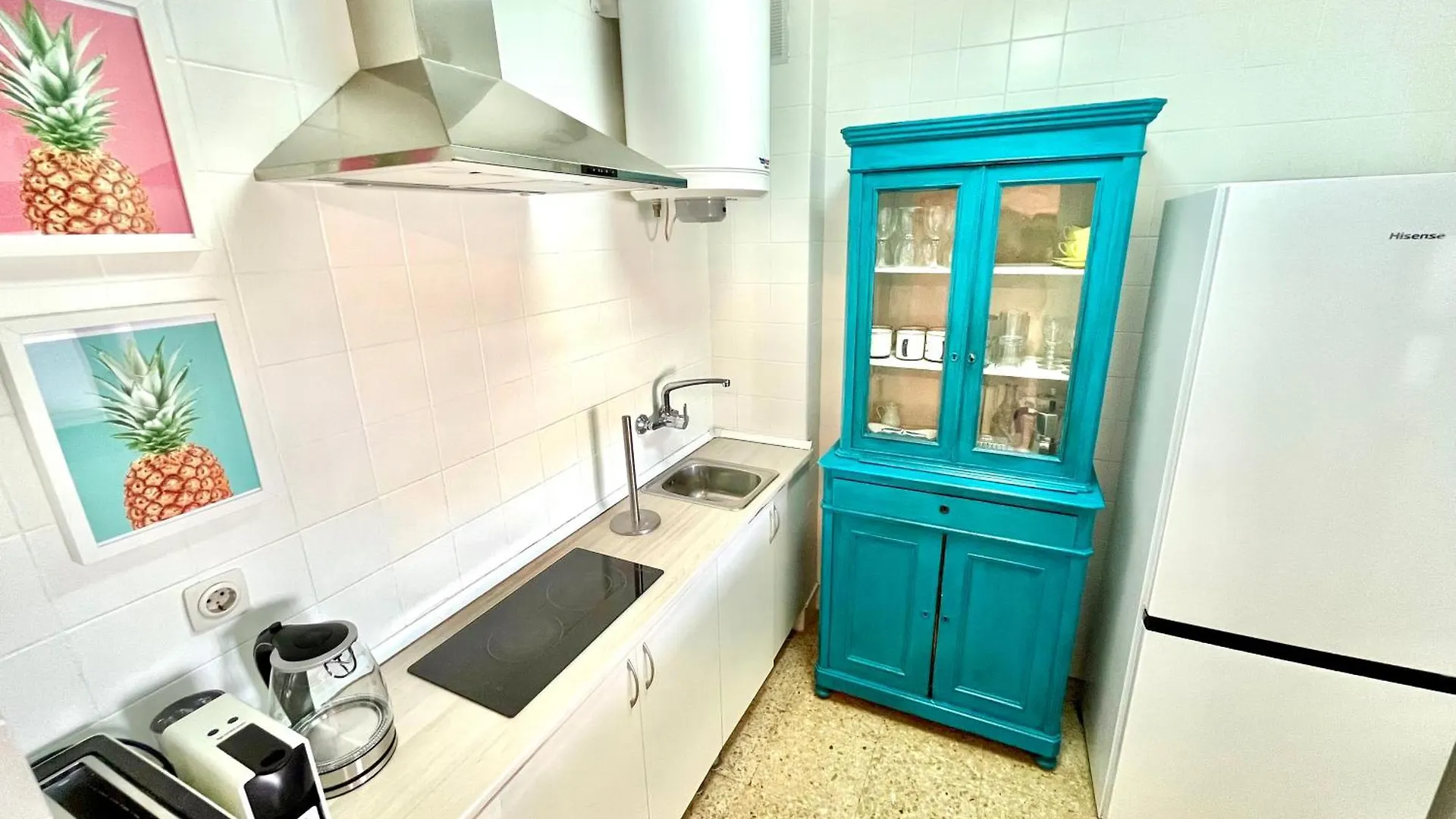 Bright, Central, Close To The Sea, Parking And Wifi Marbella Apartamento