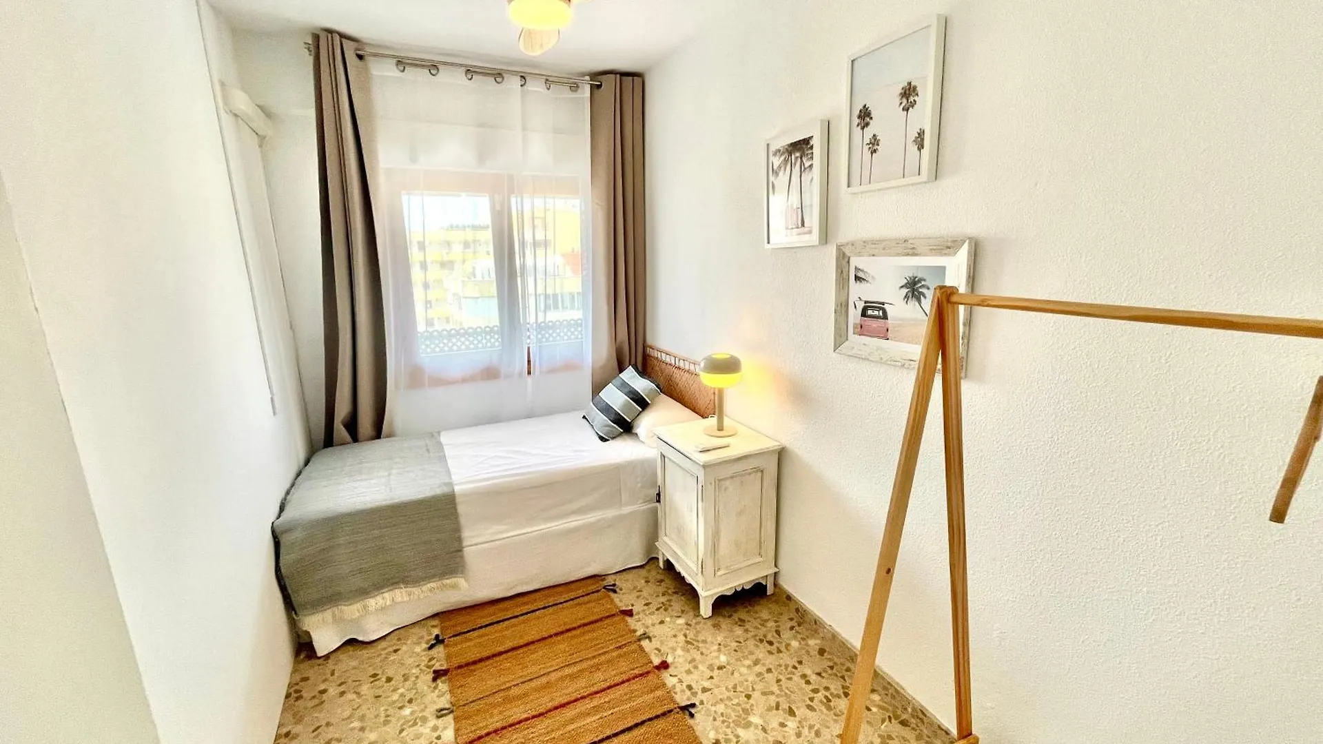 Bright, Central, Close To The Sea, Parking And Wifi Marbella 0*,