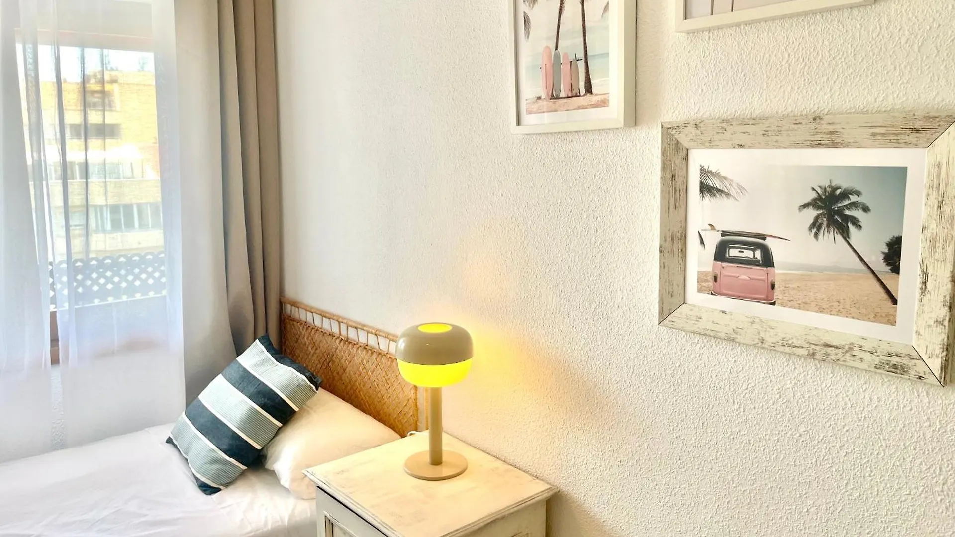 Bright, Central, Close To The Sea, Parking And Wifi Marbella