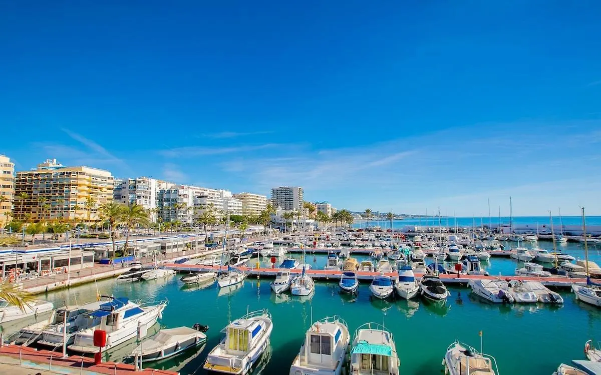 Bright, Central, Close To The Sea, Parking And Wifi 马尔韦利亚 0*,